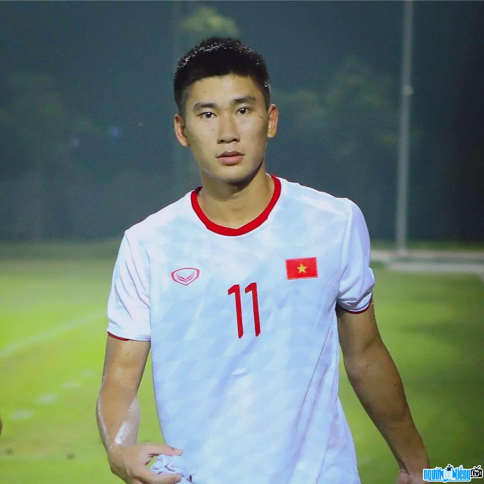 Tiểu sử Nhâm Mạnh Dũng – Cầu thủ đa năng nhất lịch sử đội tuyển Việt Nam